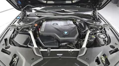 2022 BMW 5-Series 520i M Sport — фото 6