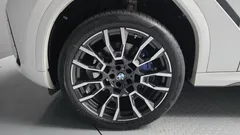 2024 BMW X6 xDrive40i M Sport — фото 5