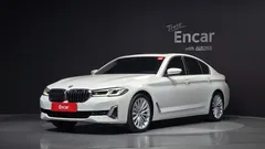2023 BMW 5-Series 530i xDrive Luxury — фото 1