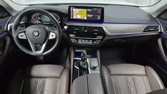 2023 BMW 5-Series 530i xDrive Luxury — фото 7