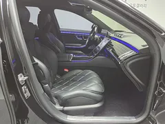 2023 Mercedes-Benz S-Class Maybach S580 4MATIC — фото 17