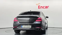 2022 Genesis G70 Gasoline 2.0T 4WD — фото 4