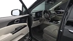 2023 Kia Carnival Gasoline 7-Seater Hi-Limousine — фото 10