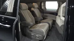 2023 Kia Carnival Gasoline 7-Seater Hi-Limousine — фото 15