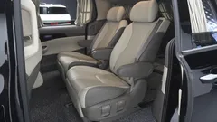 2023 Kia Carnival Gasoline 7-Seater Hi-Limousine — фото 16