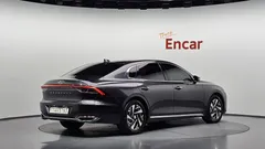 2023 Hyundai Grandeur Premium — фото 2