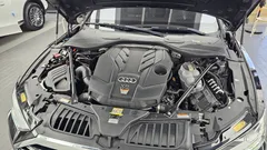 2021 Audi A8 55 TFSI Quattro LWB — фото 6