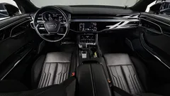 2021 Audi A8 55 TFSI Quattro LWB — фото 7
