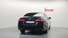 2024 BMW 5-Series 520i M Sport — фото 4