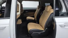2023 Kia Carnival Diesel 9-Seater Signature — фото 15