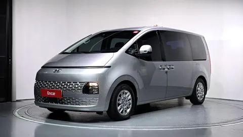 2023 Hyundai Staria Tourer 11-Seater