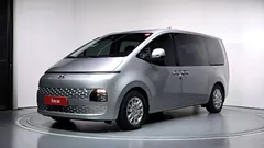 2023 Hyundai Staria Tourer 11-Seater — фото 1