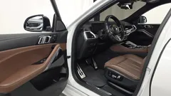 2024 BMW X6 xDrive40i M Sport — фото 10
