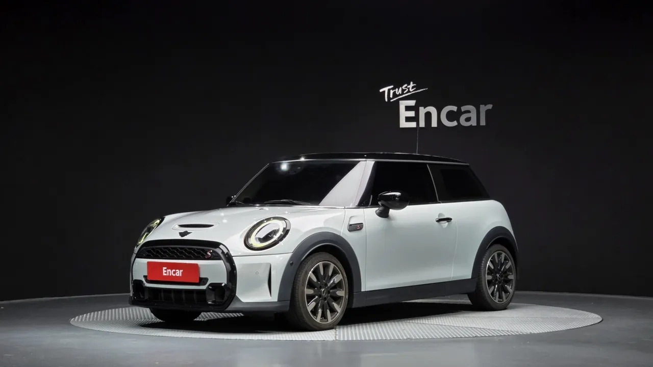 2023 Mini Cooper Classic