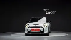 2023 Mini Cooper Classic — фото 3