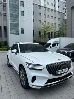 2023 Genesis GV70 2.5T Gasoline 2WD — фото 2