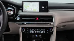 2024 Genesis G70 Gasoline 2.5T 4WD — фото 13