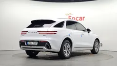 2023 Genesis GV70 2.5T Gasoline AWD — фото 2