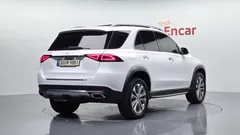 2022 Mercedes-Benz GLE-Class GLE300d 4MATIC — фото 2