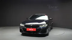 2022 BMW 5-Series 530e M Sport — фото 3
