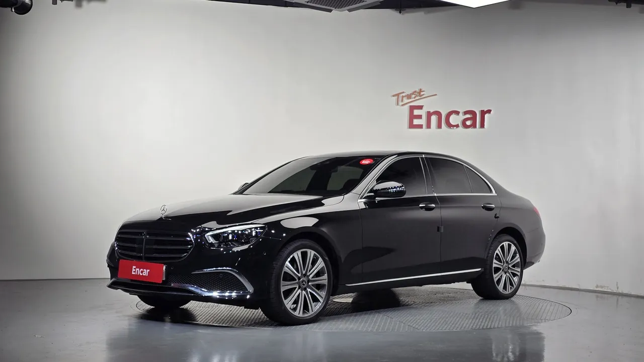 2023 Mercedes-Benz E-Class E300e 4MATIC Exclusive