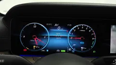 2023 Mercedes-Benz E-Class E300e 4MATIC Exclusive — фото 8