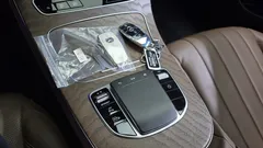 2023 Mercedes-Benz E-Class E300e 4MATIC Exclusive — фото 19