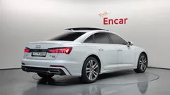 2022 Audi A6 45 TFSI Quattro Premium — фото 2
