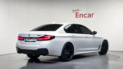 2023 BMW 5-Series 530i M Sport Package — фото 2