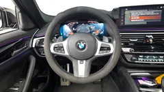 2023 BMW 5-Series 530i M Sport Package — фото 13