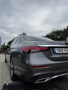 2023 Mercedes-Benz E-Class E250 AMG Line — фото 2