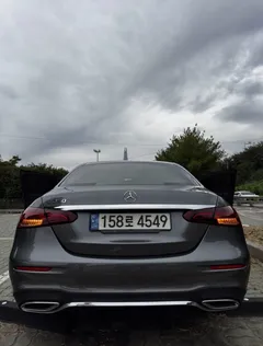 2023 Mercedes-Benz E-Class E250 AMG Line — фото 4