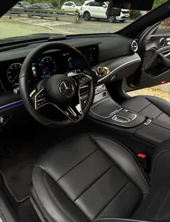 2023 Mercedes-Benz E-Class E250 AMG Line — фото 14