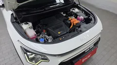 2024 Kia Niro Prestige — фото 6