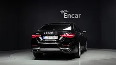 2023 Mercedes-Benz C-Class C300 4MATIC AMG Line — фото 4