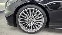 2023 Mercedes-Benz C-Class C300 4MATIC AMG Line — фото 5