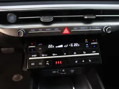 2023 Hyundai Grandeur Premium — фото 18