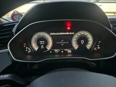 2022 Audi Q3 35 TDI Premium — фото 7