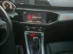 2022 Audi Q3 35 TDI Premium — фото 9