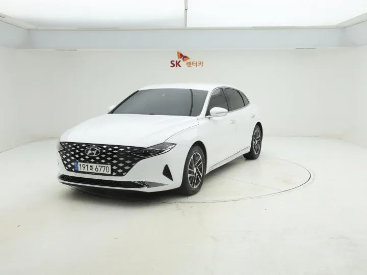 2023 Hyundai Grandeur 3.0 LPi Rent Car