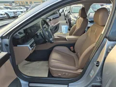 2023 Hyundai Grandeur Premium — фото 12