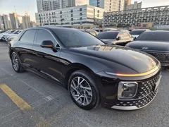 2023 Hyundai Grandeur Premium — фото 3
