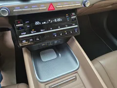 2023 Hyundai Grandeur Premium — фото 17