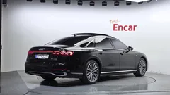 2022 Audi A8 55 TFSI Quattro Premium LWB — фото 2