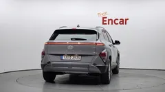 2023 Hyundai Kona Premium — фото 4
