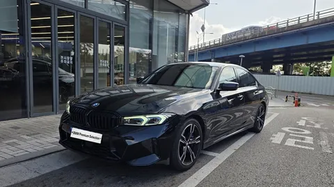 2023 BMW 3-Series 320i M Sport