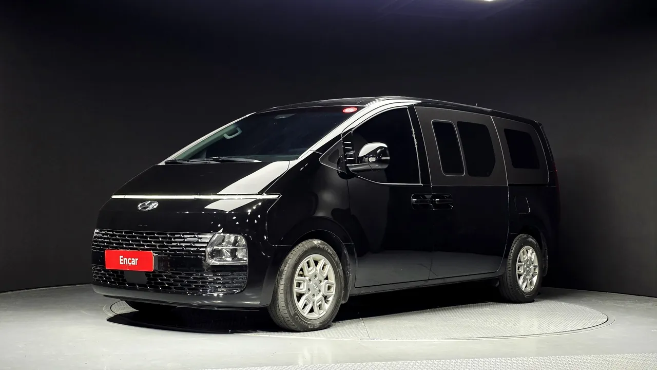 2022 Hyundai Staria Cargo 5-Seater