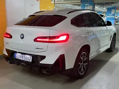 2023 BMW X4 xDrive20i M Sports Pro — фото 2