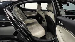 2022 Genesis G70 Gasoline 2.0T 4WD — фото 12
