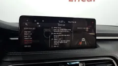 2022 Genesis G70 Gasoline 2.0T 4WD — фото 17